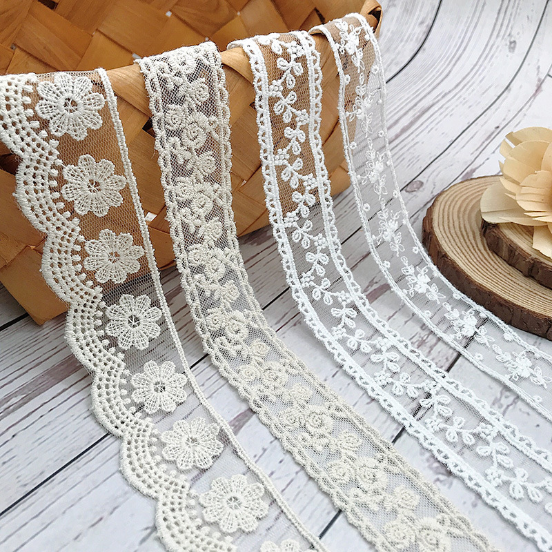 Baby Clothing Embroidery - 3 Yards/Lot Stickerei Weiß Beige Baumwollfaden